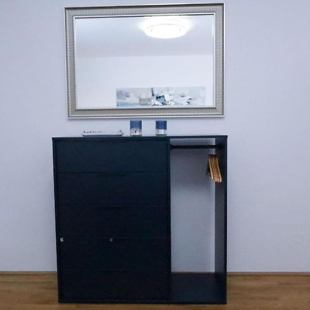 Stadtjuwel L Bg10 Wina Bagian luar foto