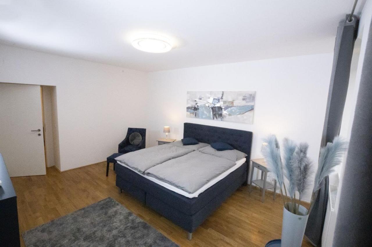 Stadtjuwel L Bg10 Wina Bagian luar foto