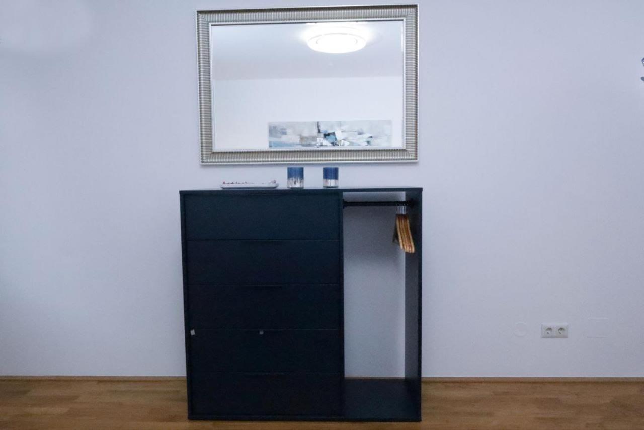 Stadtjuwel L Bg10 Wina Bagian luar foto